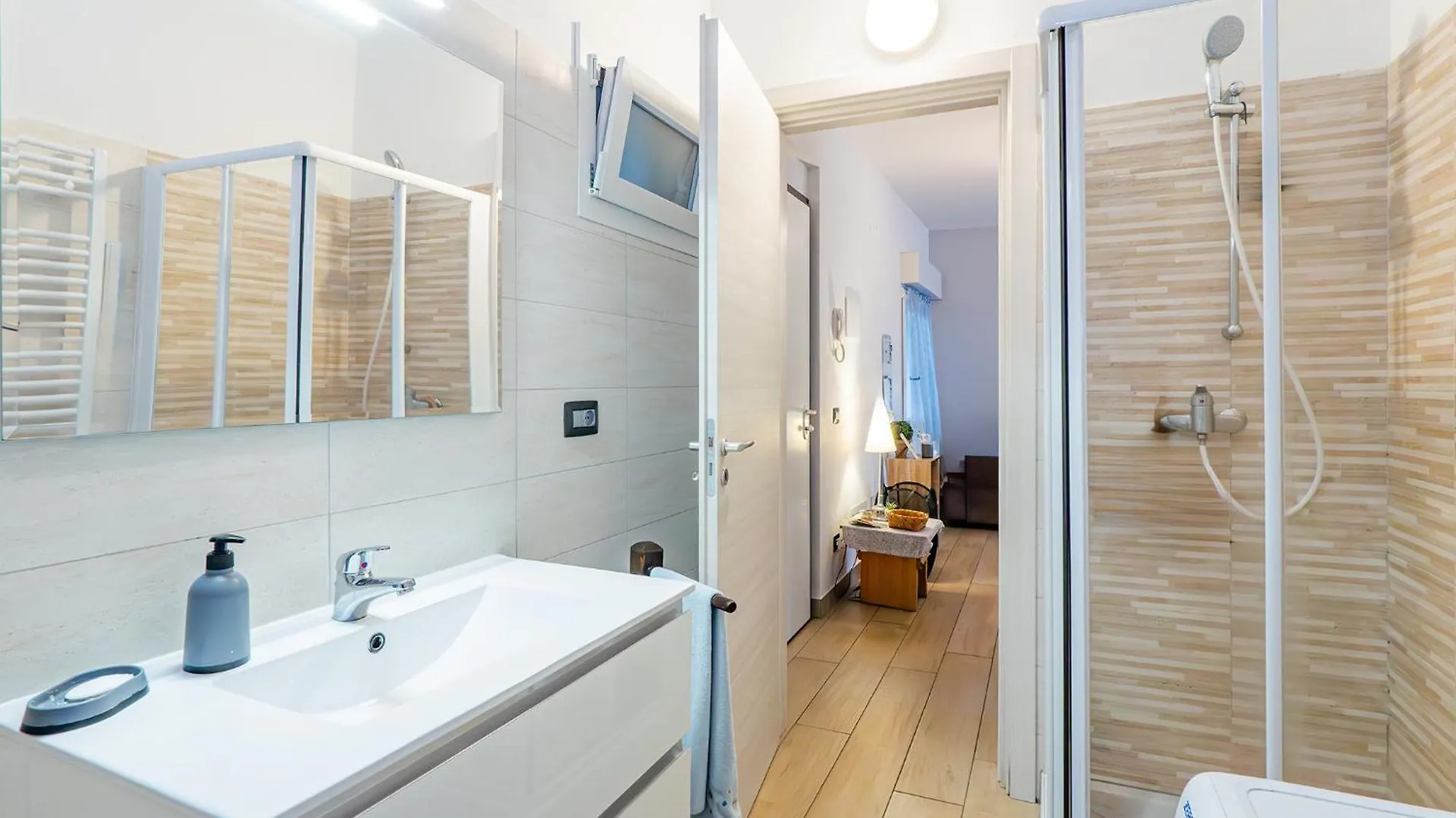 Chiaro House Apartment Colico