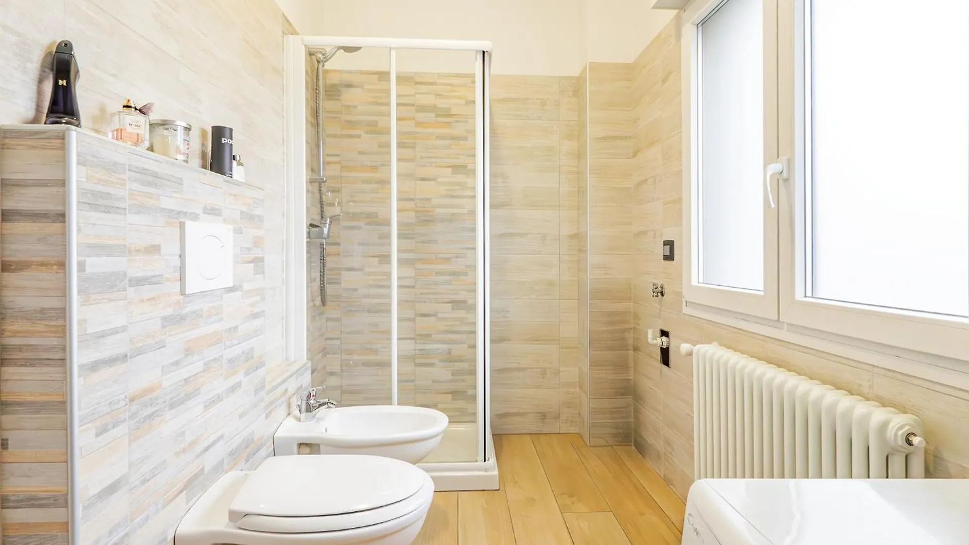 Chiaro House Apartment Colico Italy