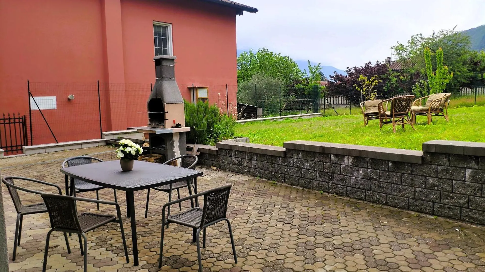 Chiaro House Apartment Colico